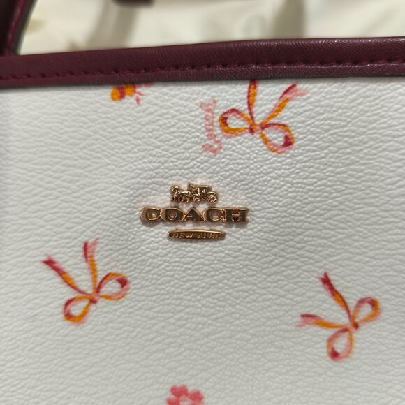 Coach White Bow Tote - Picture 3 of 7